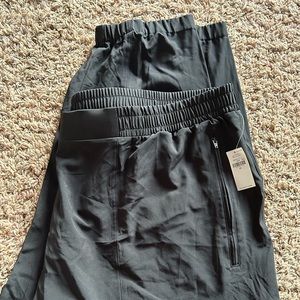 Old Navy black stretchtech athletic pants size 4x NWT